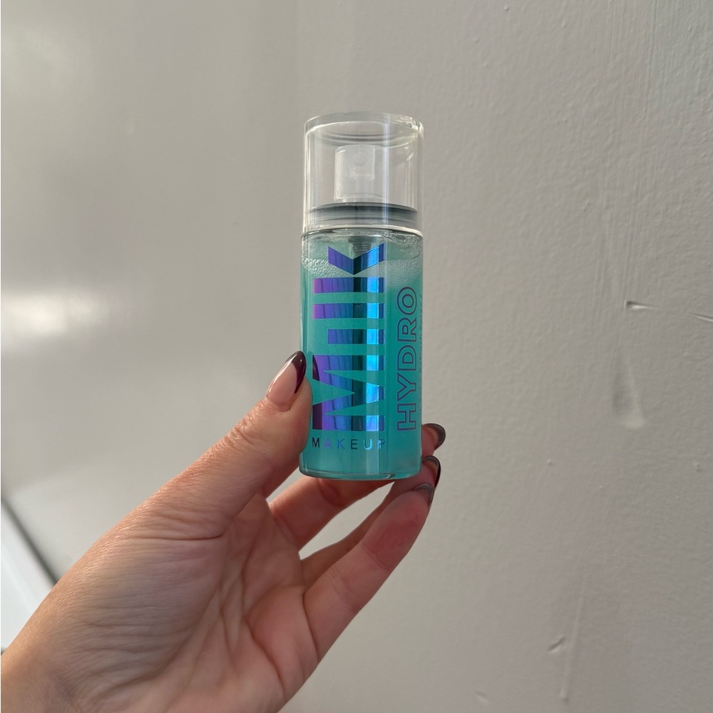Milk Makeup Hydro Grip setting spray